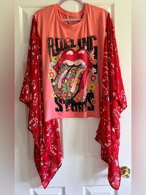 Rolling Stones Custom Upcycled Graphic Tee Poncho Kimono Sleeves OOAK OSFM BOHO